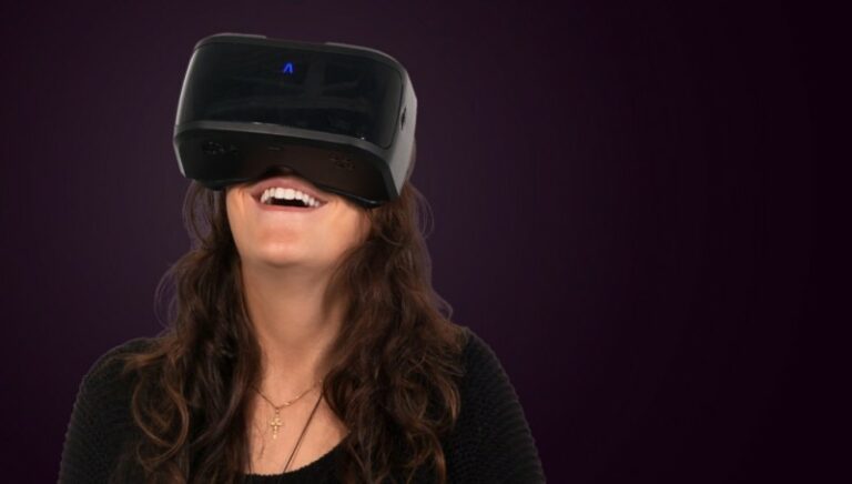 AuraVisor — новый VR-шлем со встроенной вычислительной платформой