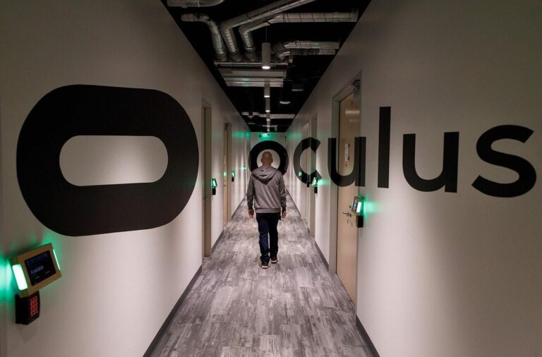 Лаборатория Oculus Research стала отделом Facebook