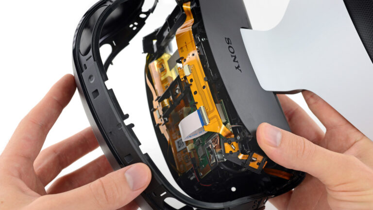 Sony рассказала об изменениях, необходимых в новых поколениях очков виртуальной реальности