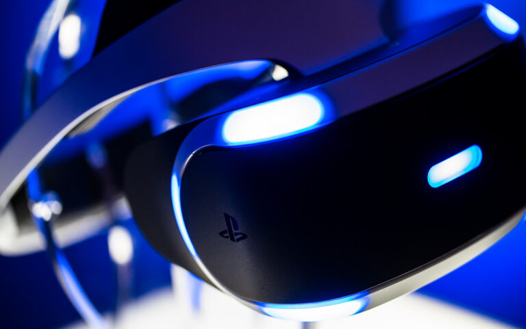 Sony видит будущее PSVR в клубах и парках