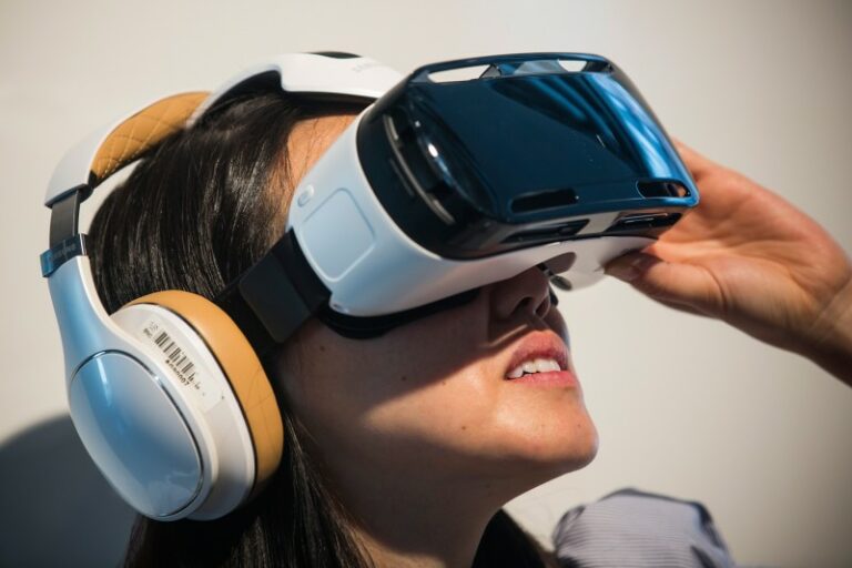 Gear VR пока не получат позиционный трекинг