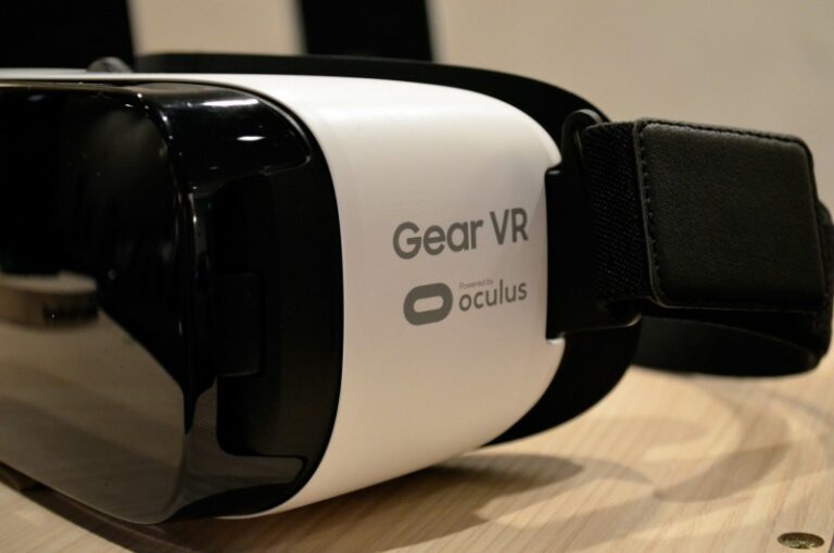 Как записать видео с Gear VR с комментариями и хорошим звуком