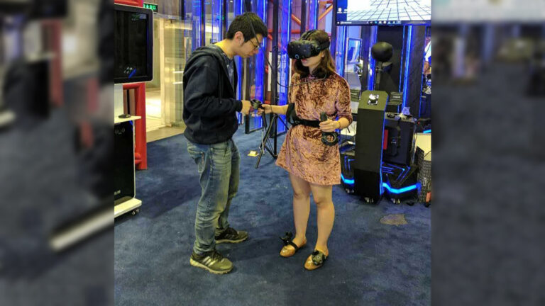 Три Vive Tracker и немного кода заставят ваш аватар двигаться реалистичнее