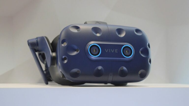Vive Pro Eye отличаются от Vive Pro слежением за глазами