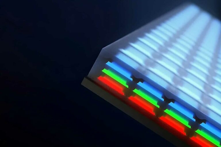 Учёные разработали технологию microLED с вертикальными пикселями. Дисплеи на ней будут гораздо чётче