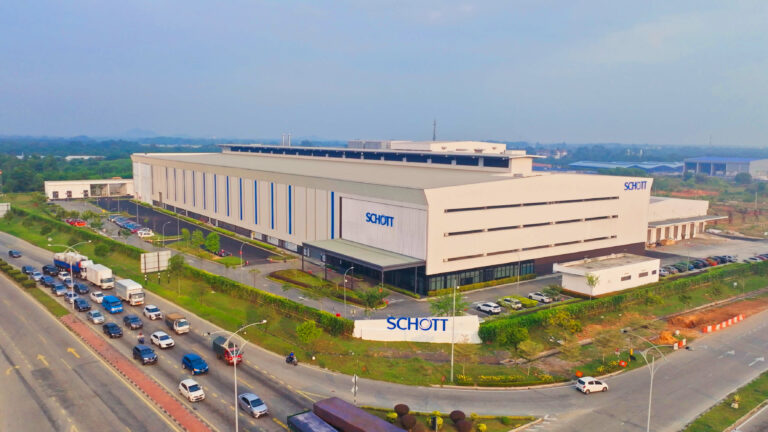 SCHOTT построила новую фабрику оптики в надежде на рынок дополненной реальности